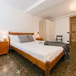 Joivy Colorful Flat For 5 Close To Piazza De Ferrari 公寓