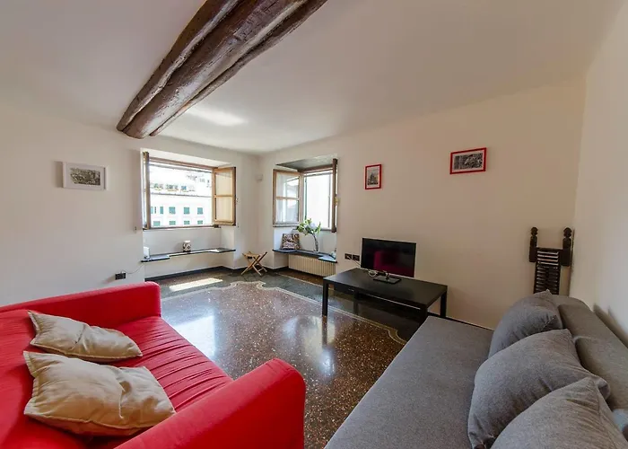 Joivy Colorful Flat For 5 Close To Piazza De Ferrari *