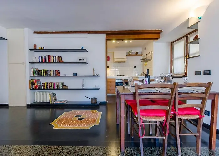 Joivy Colorful Flat For 5 Close To Piazza De Ferrari Apartament Genua