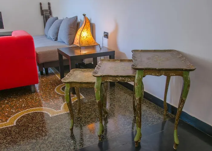 Joivy Colorful Flat For 5 Close To Piazza De Ferrari *
