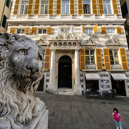 Apartamento Joivy Colorful Flat For 5 Close To Piazza De Ferrari