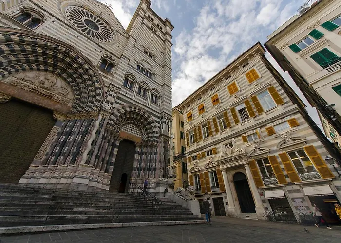 Joivy Colorful Flat For 5 Close To Piazza De Ferrari Apartment Genoa