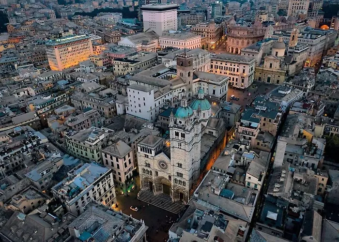 Apartment Joivy Colorful Flat For 5 Close To Piazza De Ferrari Genoa